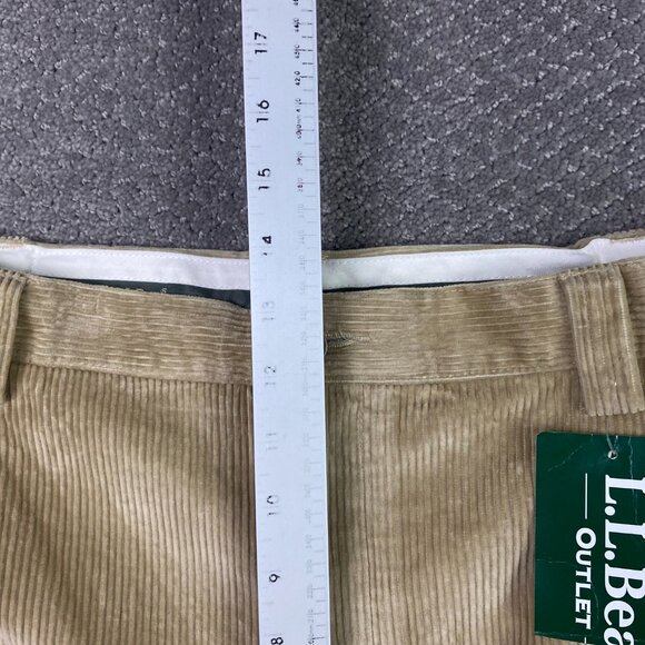 LL Bean Country Corduroy Pants Men's 40 x 32 Khaki Pleated Comfort Waist - Picture 13 of 16